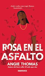 Papel Rosa En El Asfalto