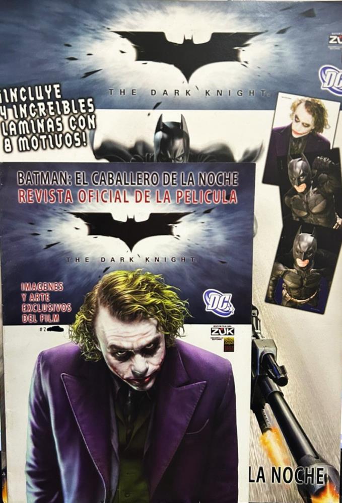 Papel BATMAN PORTFOLIO EL CABALLERO DE LA NOCHE REVISTA OFICIAL + POSTER